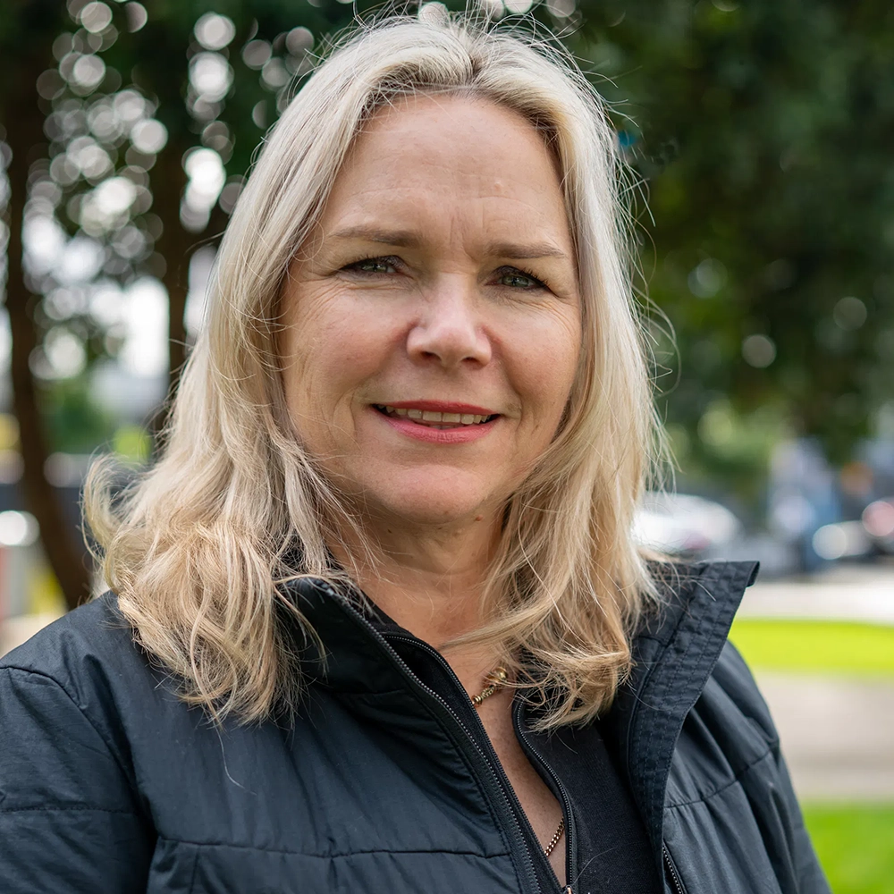 Portrait of Deborah Roche, Director of Lucidome Bio