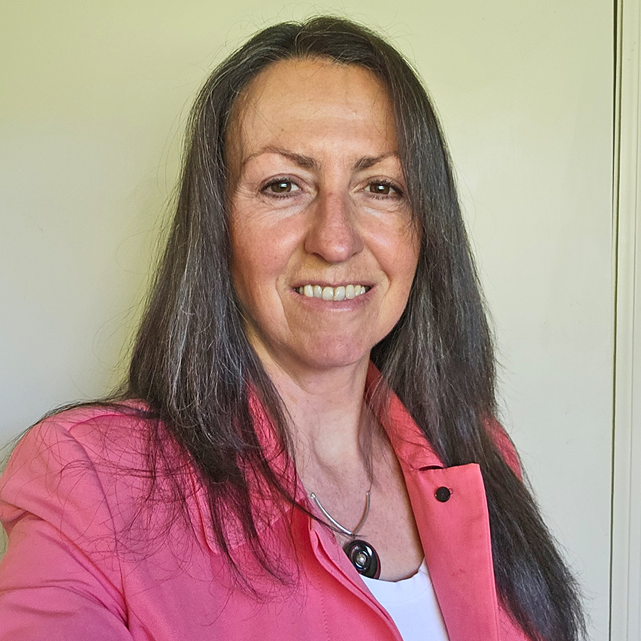 Portrait of Dr Lisa Williams, Project Manager